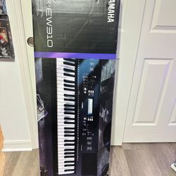 Yamaha Keyboard PSR-EW310
