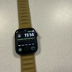 Apple Watch Series 7 45mm Gps A2477