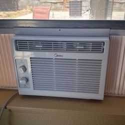 Window Air Conditioner