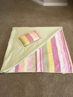 Pottery Barn FULL size comforter with small pillow