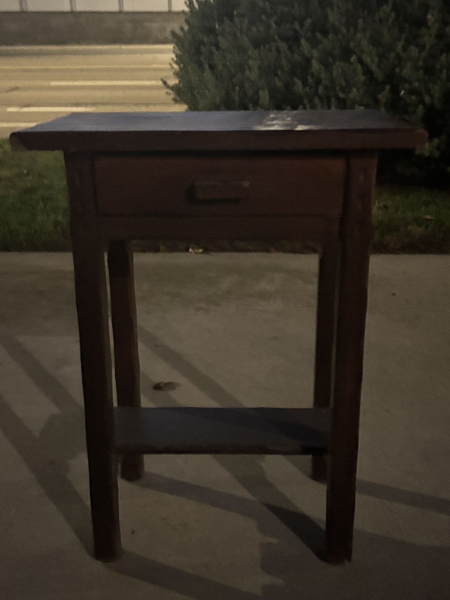 Small Shelf Table 