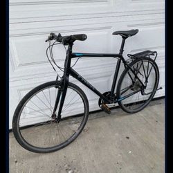 Trek Hybrid Size Xlarge Wheels 700cc Speeds 21 With Rear Book Rack 