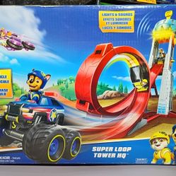 PAW Patrol: Rescue Wheels Super Loop Tower HQ with Lights, Sounds, Vehicle & Figure