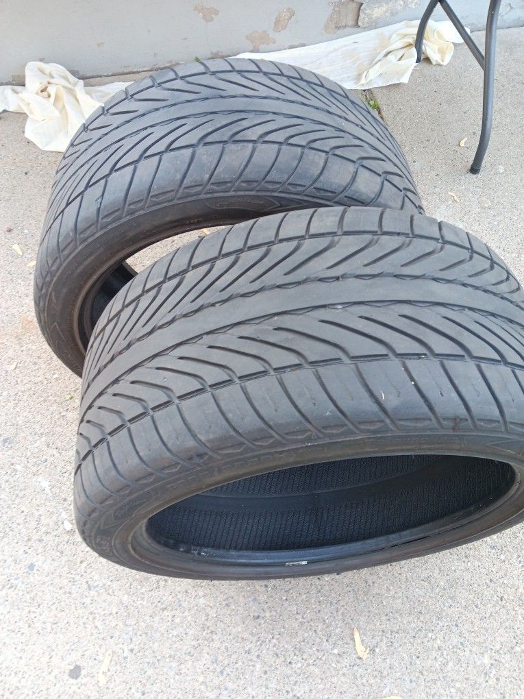 GOODYEAR EAGLE F1 TIRES SIZE 285 35 19