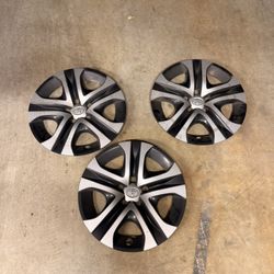 Toyota Rav 4 Hub Caps 3 Of Them 