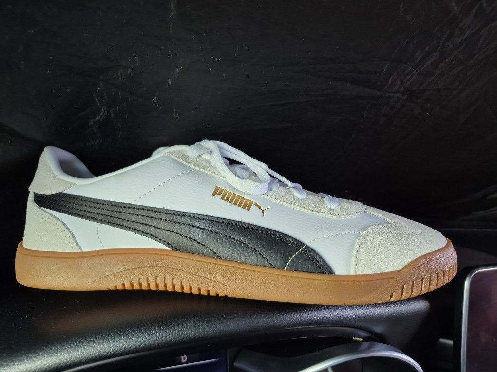 PUMA KICKS