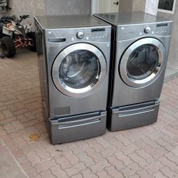 Washer And Gas Dryer 