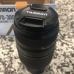 Tamron AF70-300mm F/4-5.6 Di LD Macro 1:2 Lens For Canon Cameras