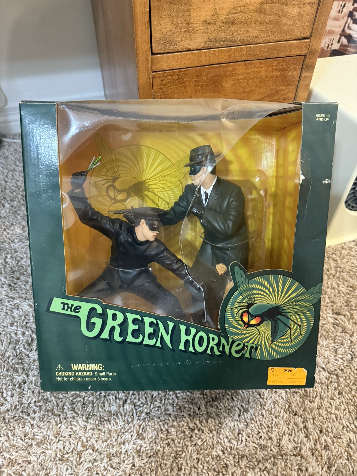 The Green Hornet and Kato Collectors Box Set by Sideshow Unopened box but the plastic is ripped