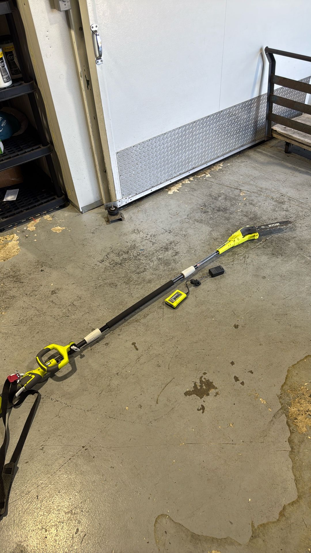 Ryobi 40V Cordless Pole Saw