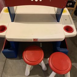 kids step 2 activity table and 2 stools