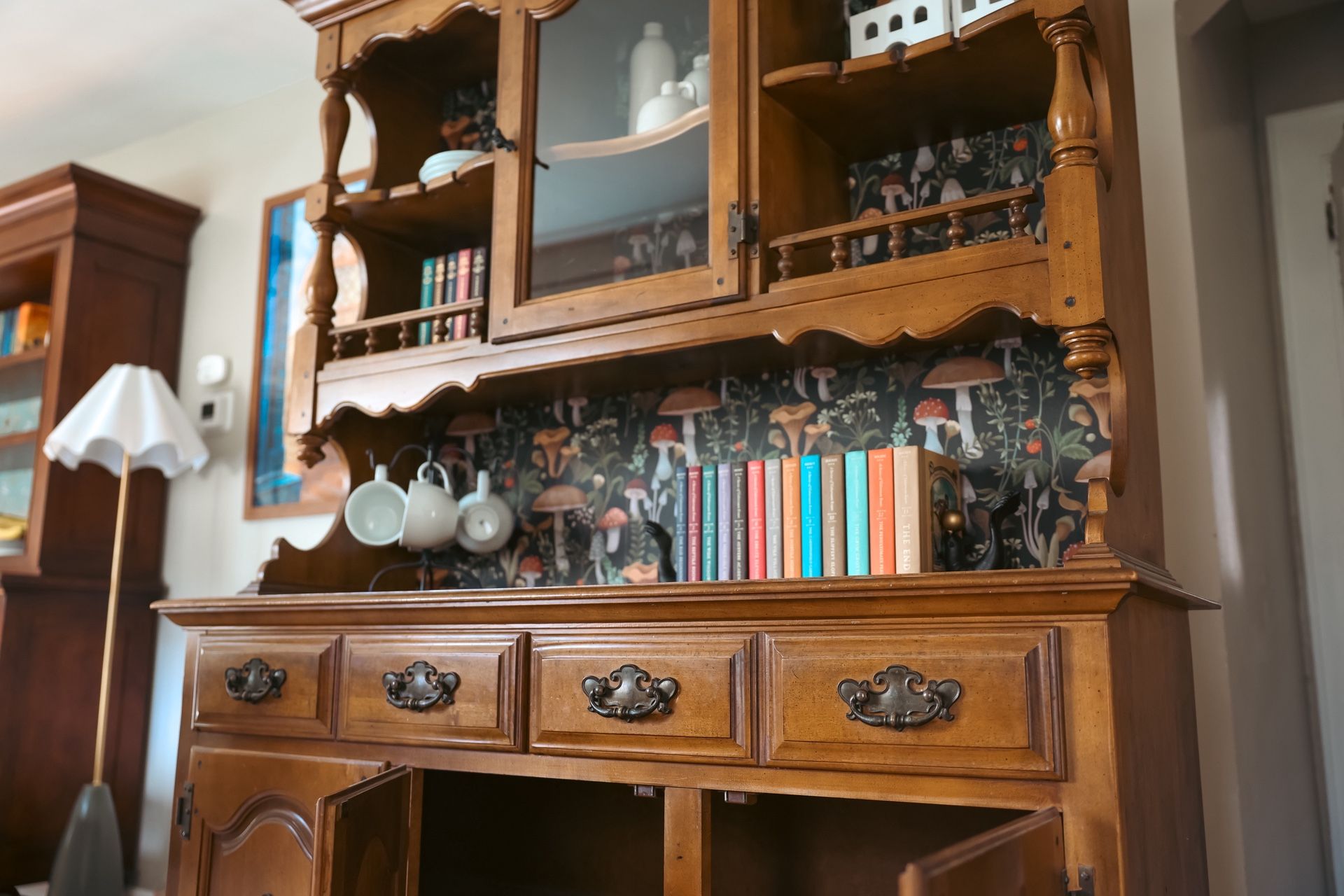 Hutch Dresser Buffet