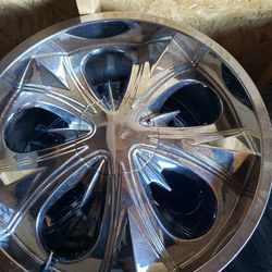 2 sets of 24 inch rims  
