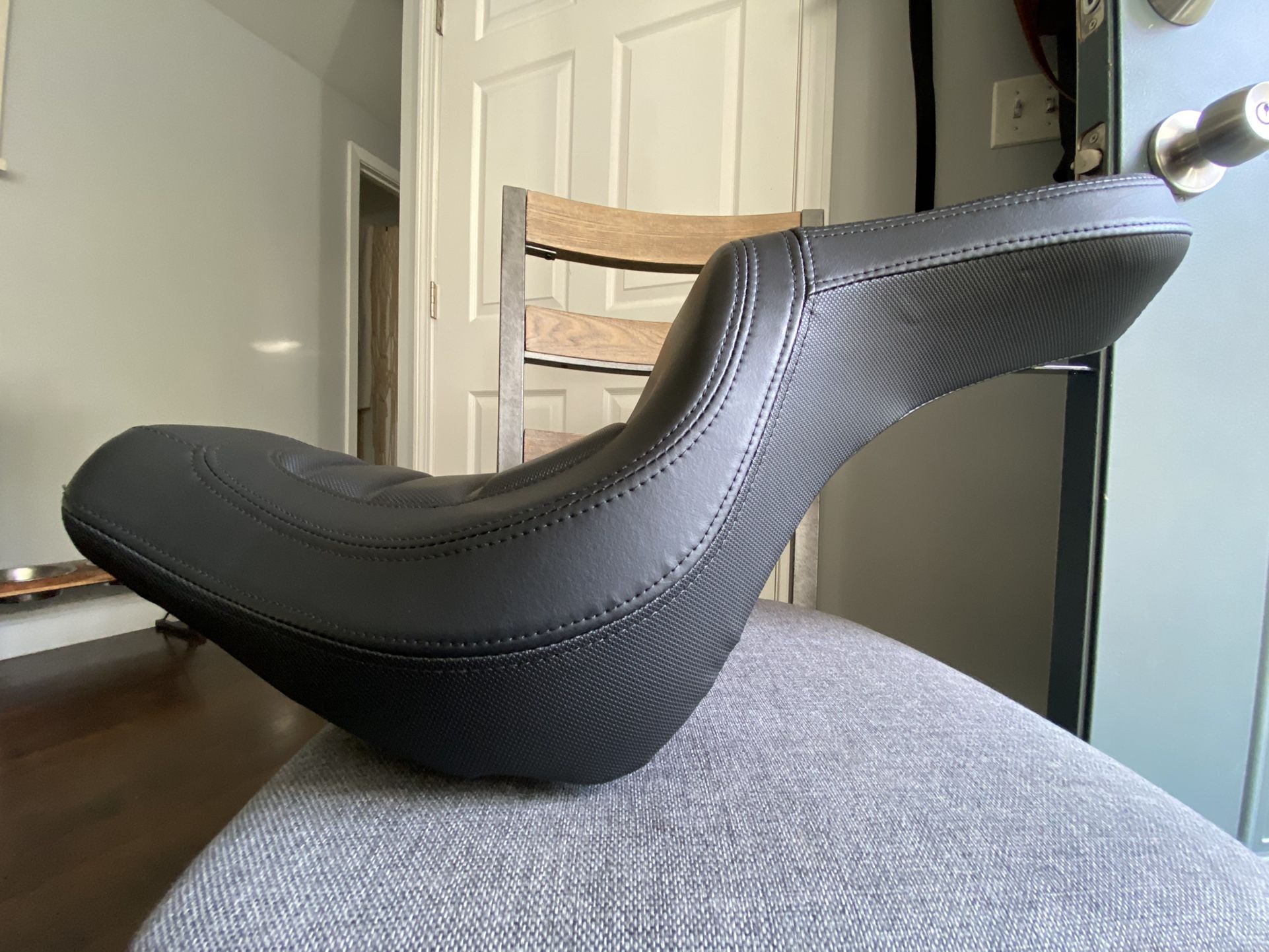 Harley Davidson Fat Bob Seat