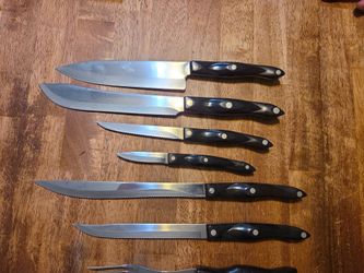 Kitchen Knife Set with Black Handlesset
Kitchen knives so