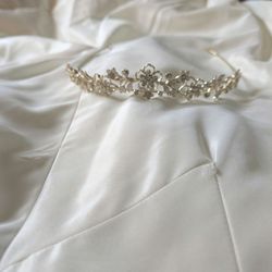 Wedding dress- strapless $80.00 obo