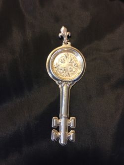 Wine Taster’s Key