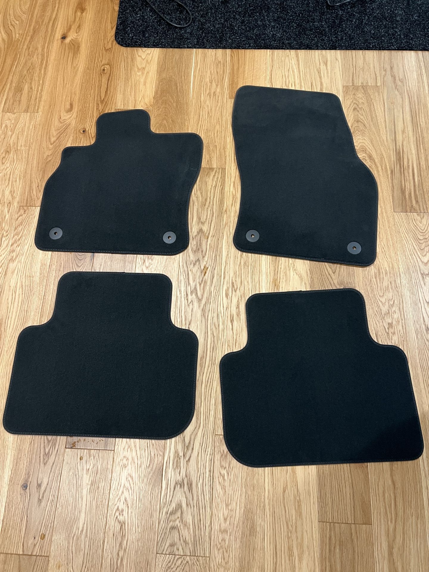 Audi Q3 OEM fabric floor mats full set
