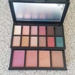 New! Lancôme Large Blush & Eyeshadow Compact 