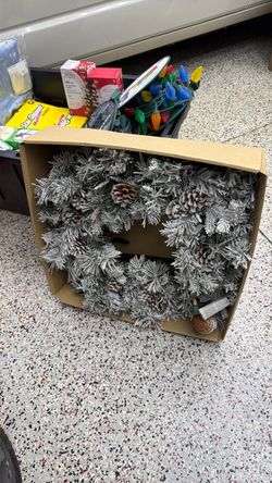 Flocked Christmas Wreath with Pine Cones