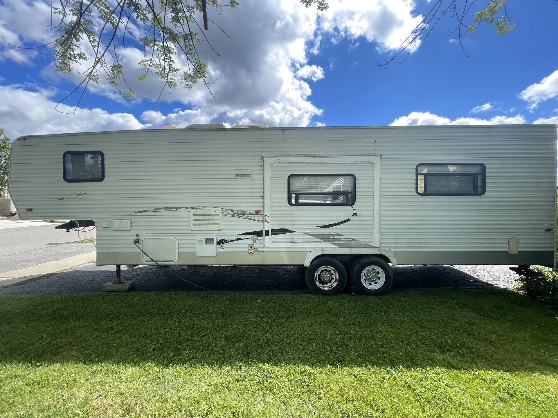 2006 Sportsmens Toy Hauler