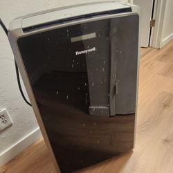 Honeywell Portable AC Unit