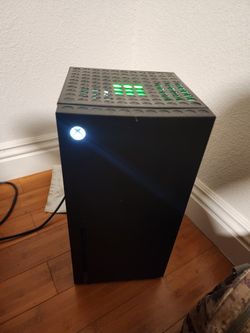 Xbox Mini Fridge