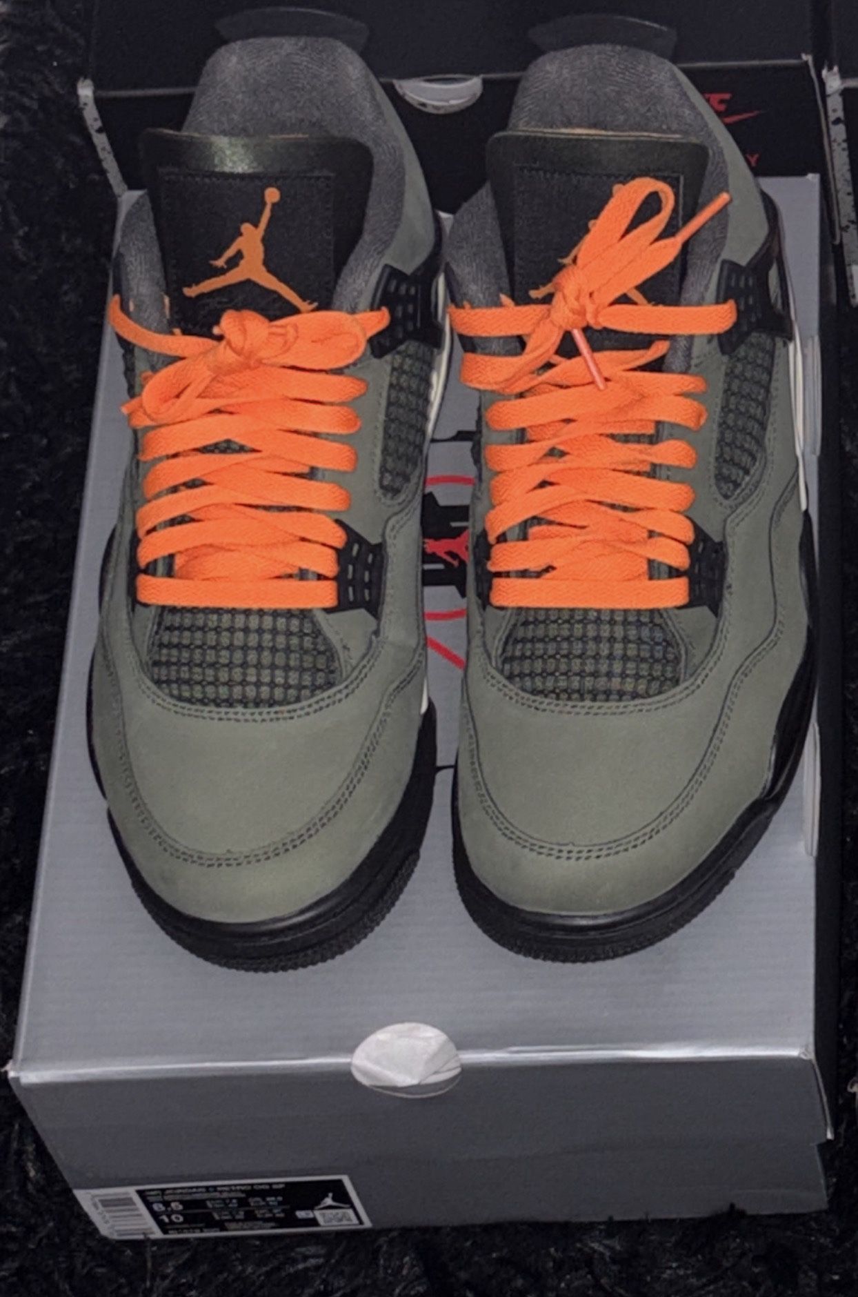 Size 8.5 Undefeated 4s 240 Picked Up Flakes Will Be Blocked Same With Low Ballers