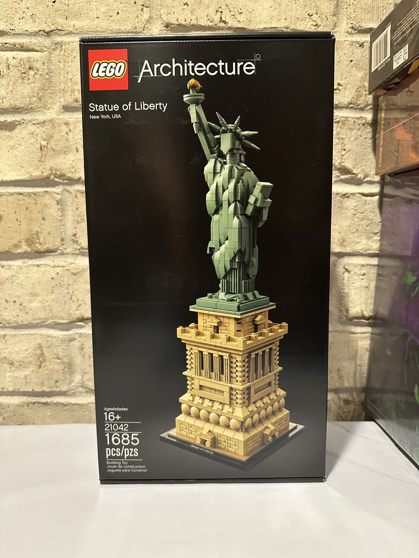 Lego Architecture 21042 Statue of Liberty