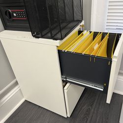 FILING CABINET 