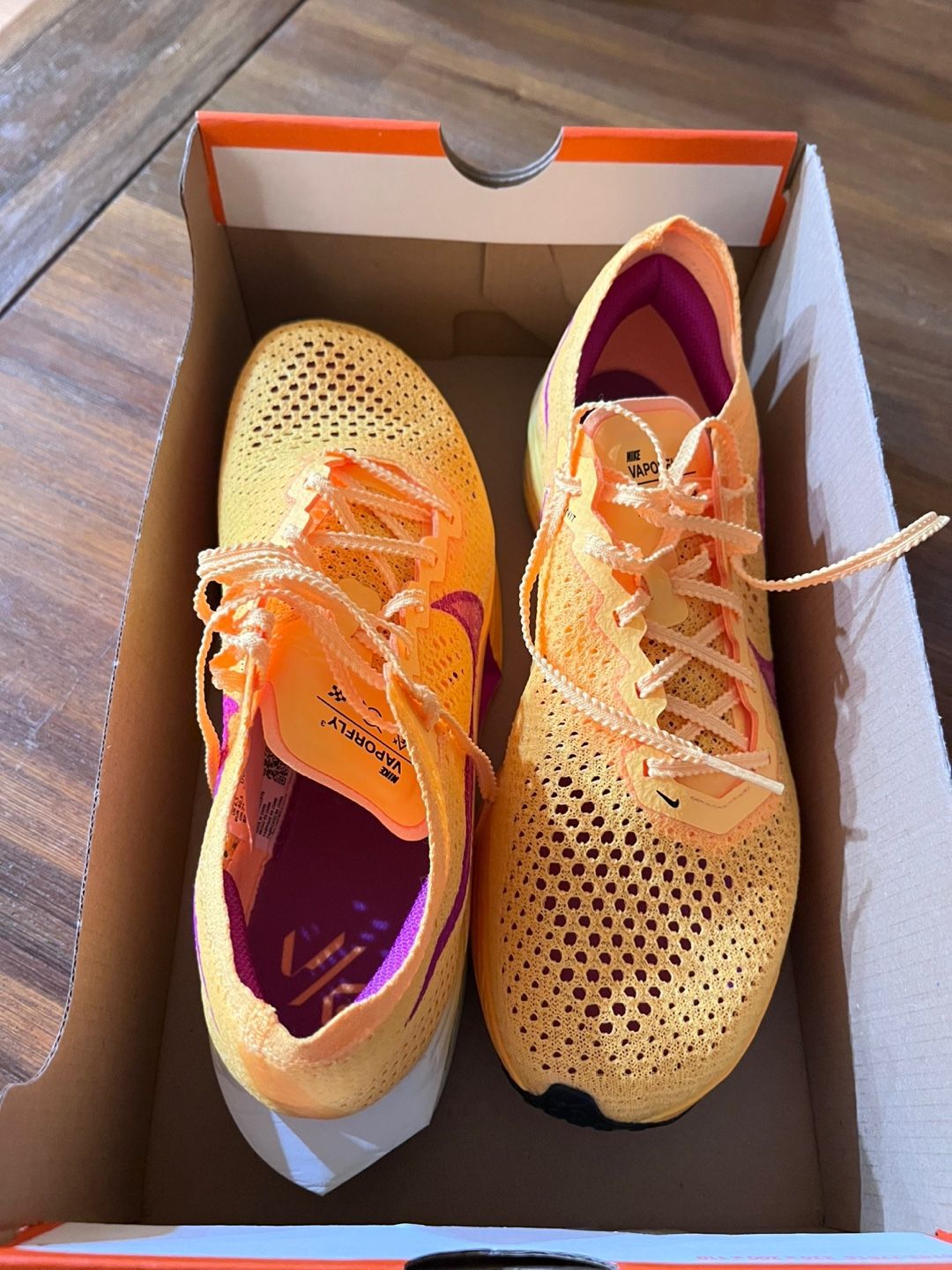 Nike Running Shoes - VAPORFLY 3
