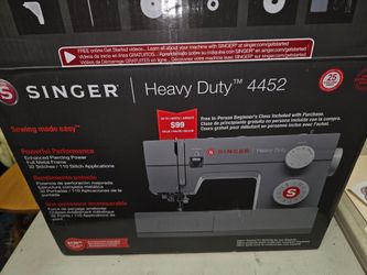 Singer Heavy Duty 4452 Sewing Machine with 32 Built-In Stitches