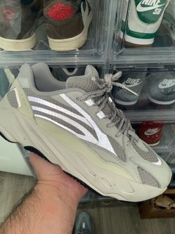 Yeezy 700 Static(9.5US)