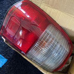 1999 Toyota Forerunner Tail Lights, And Front Grill