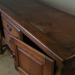 Credenza