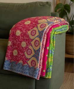 Kantha quilt blanket