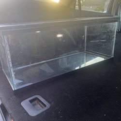 20 Gallon ' Hamster cage / fish tank or terrarium '