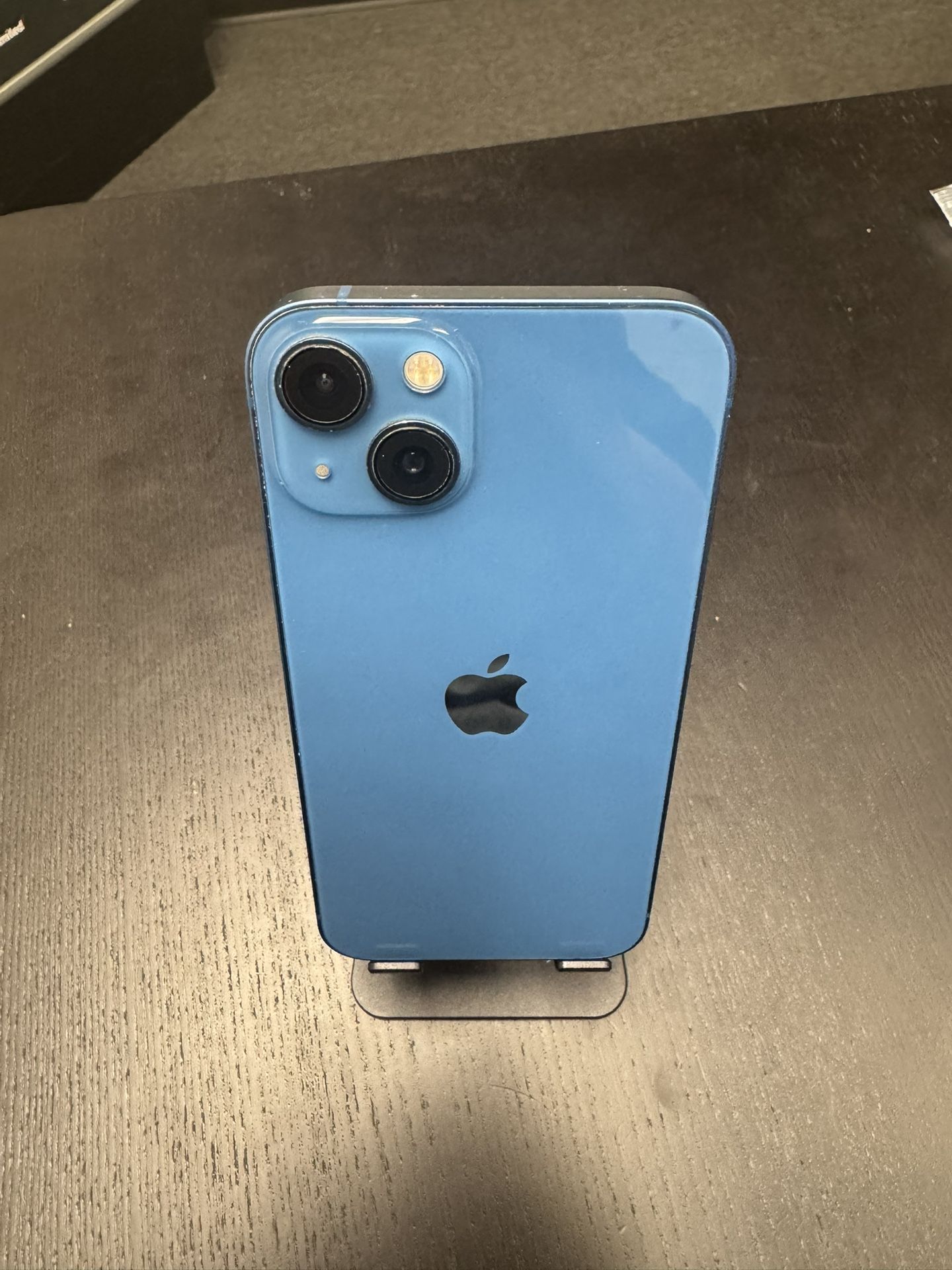 Apple iPhone 13 256GB Unlocked