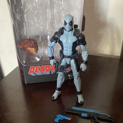 Marvel legends X Force Deadpool