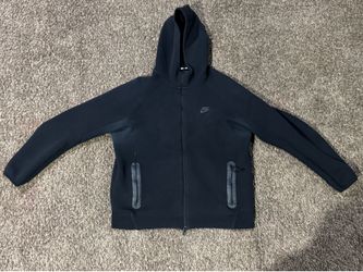 Black Nike Sportswear Tech Fleece ( Men’s Size XL )