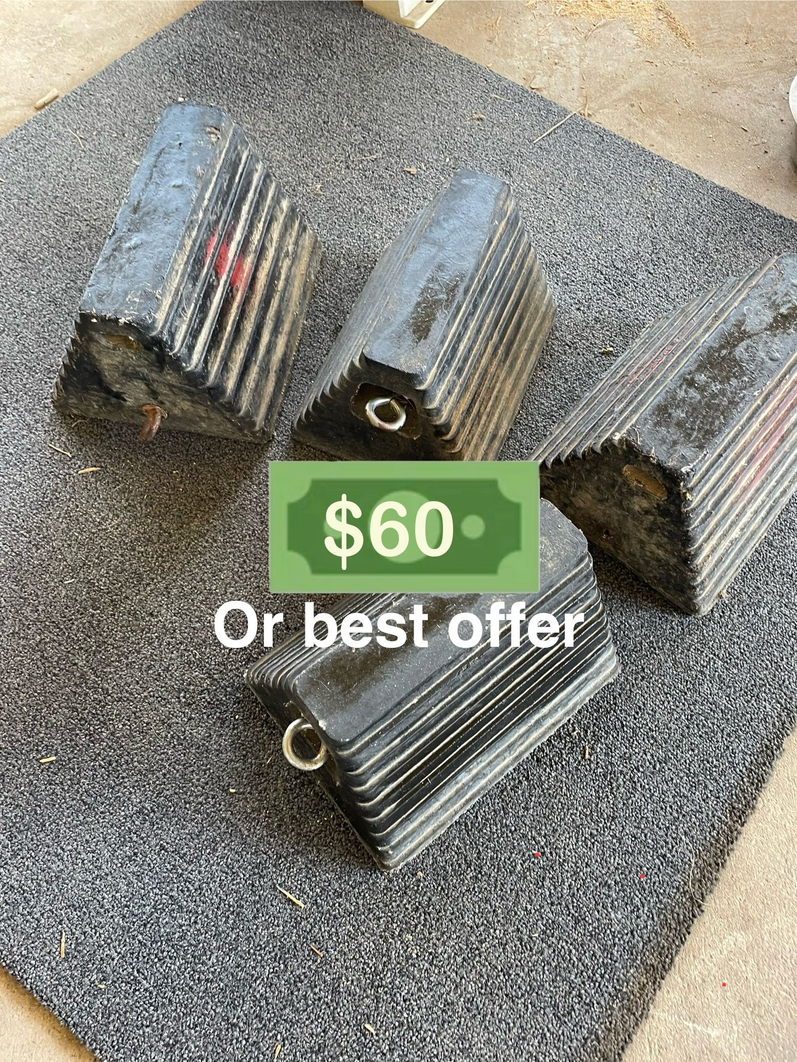 4 Wheel rubber Chocks(3 For free!!)