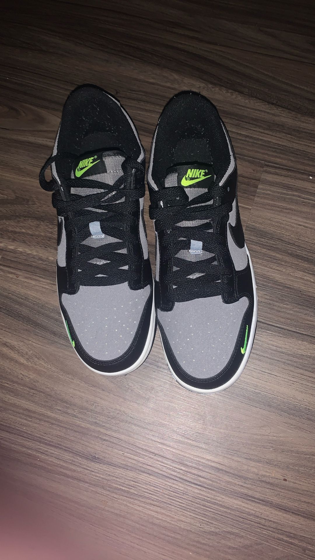 Nike Dunk Low  ‘Black Grey Green Strike’ FQ2205- 001 Size 5 Or 6