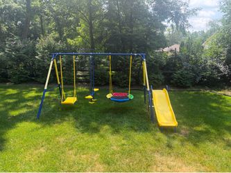 Brand New 4 in 1 Swing Set
