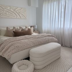 Modern Bouclé Oval Storage Ottoman Bench | Cream Teddy Fabric Accent Bench | 48” Luxe Bedroom / Entryway Seating