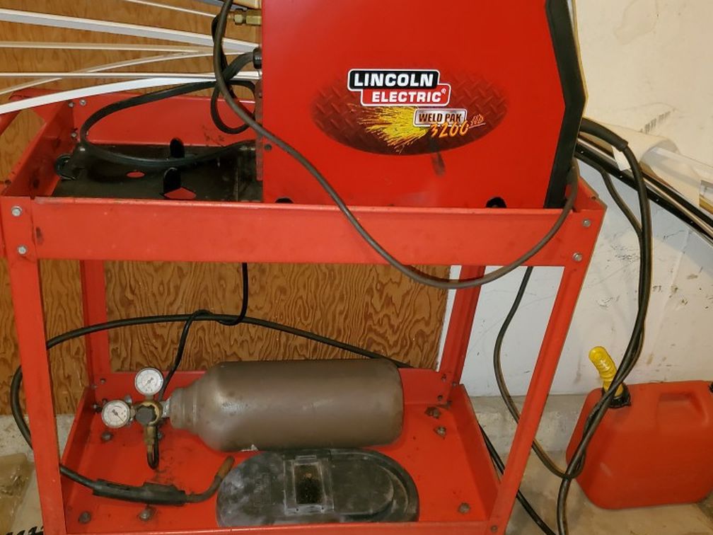 Welder Welding Machine Lincoln Electric Weld Pack 3200HD w/CO2