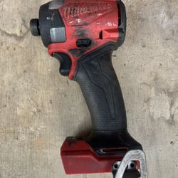 Milwaukee Impact Drill 