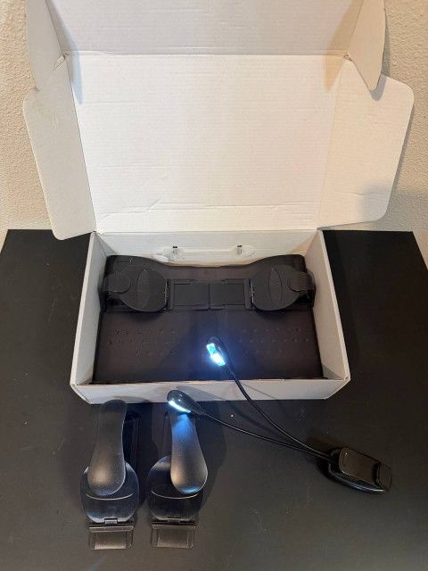 (New)Adjustable Book / Tablet / Music Stand / Reading – with light and extra parts