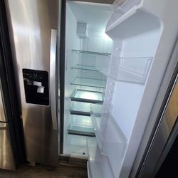 Kenmore Refrigerator 