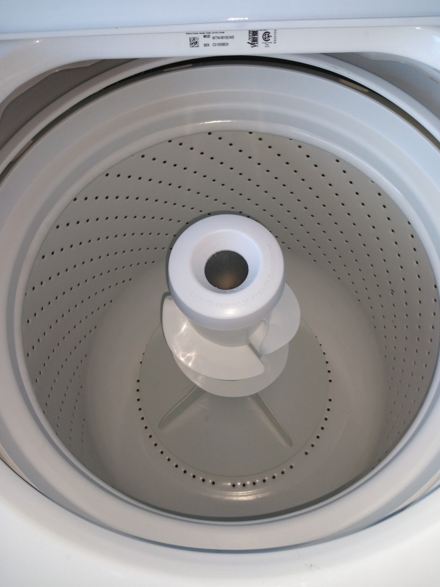 Whirlpool washer working great 30 days warranty free delivery and installation