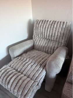 Recliner sofa